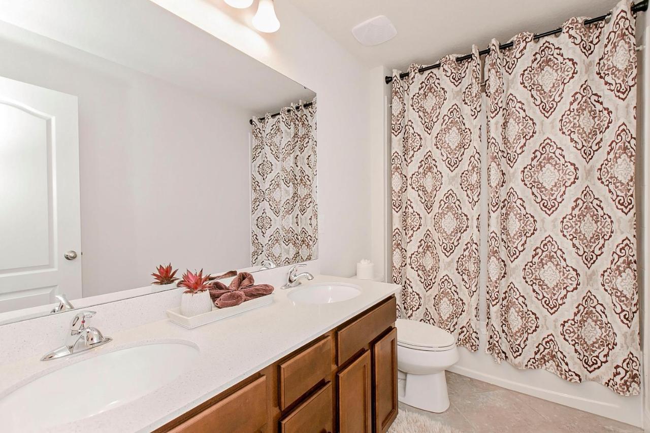Spacious 4 Bed Home Near Orlando Gated Pool Access Sanford Esterno foto