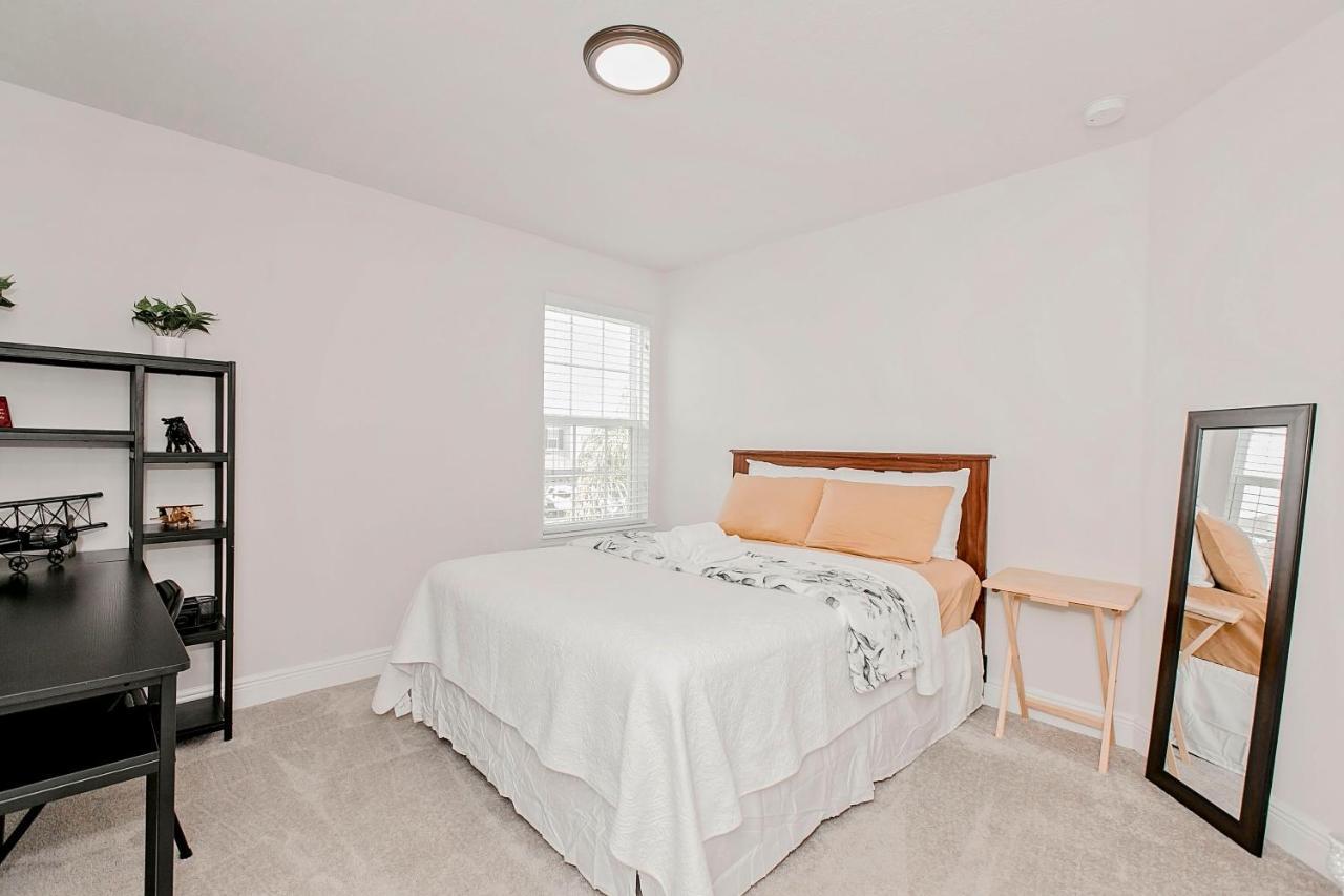 Spacious 4 Bed Home Near Orlando Gated Pool Access Sanford Esterno foto