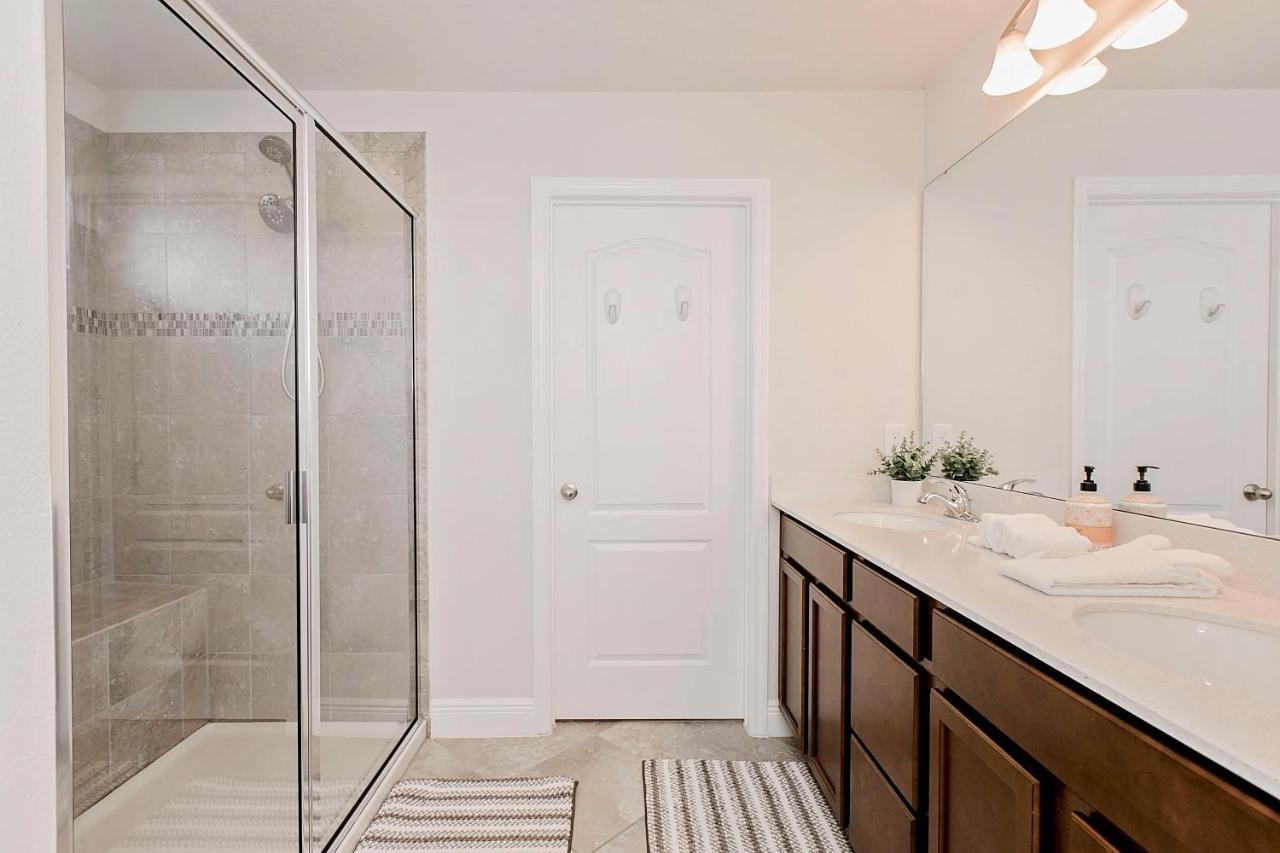 Spacious 4 Bed Home Near Orlando Gated Pool Access Sanford Esterno foto